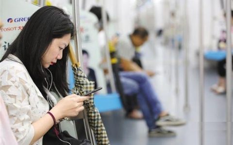 实力吸粉！这样“卖货”会让许多人排队……