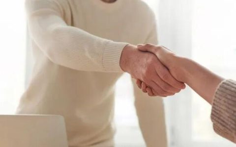 如何找到前1000个客户
