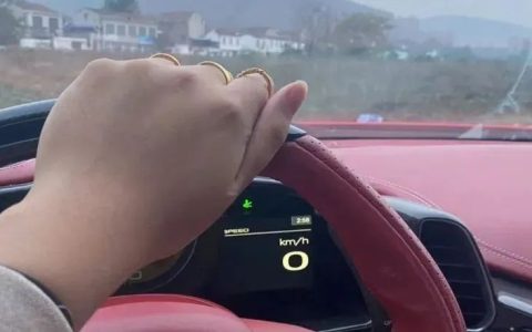 如何通过”卖铲子”，每个月多赚十万？（狗哥）