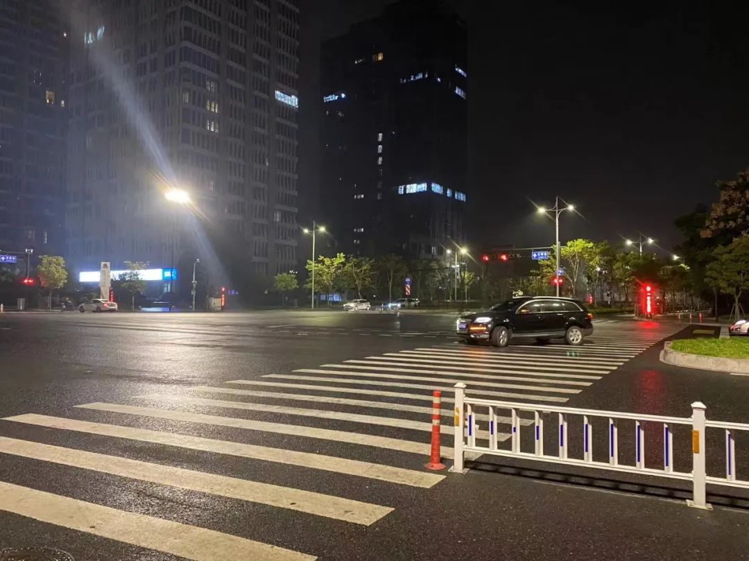 24小时没睡，干了这件事。