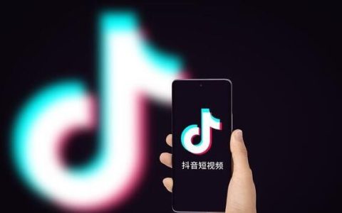 “全职宝妈”通过抖音拍短视频养家，不出镜不直播，产品月销1W+