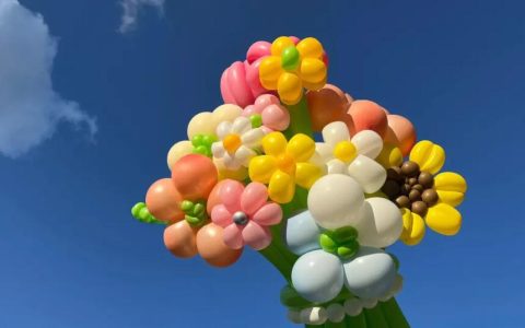520快到了，分享一个情人节摆摊可以日赚1000的品