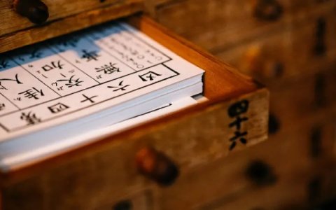 董宇辉，有四条路可以选择