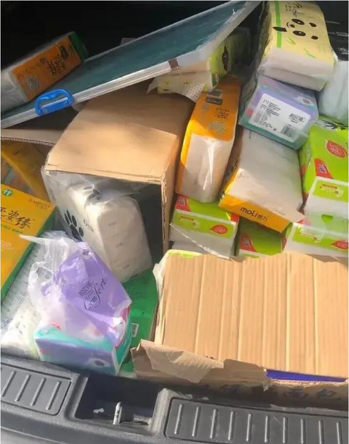 依靠微信纸巾群撸纸群，1-5块的客单价，日赚三四位数，原来是这样做的